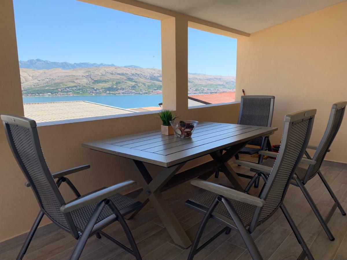 Apartments Lux Pag Pag Town Zewnętrze zdjęcie