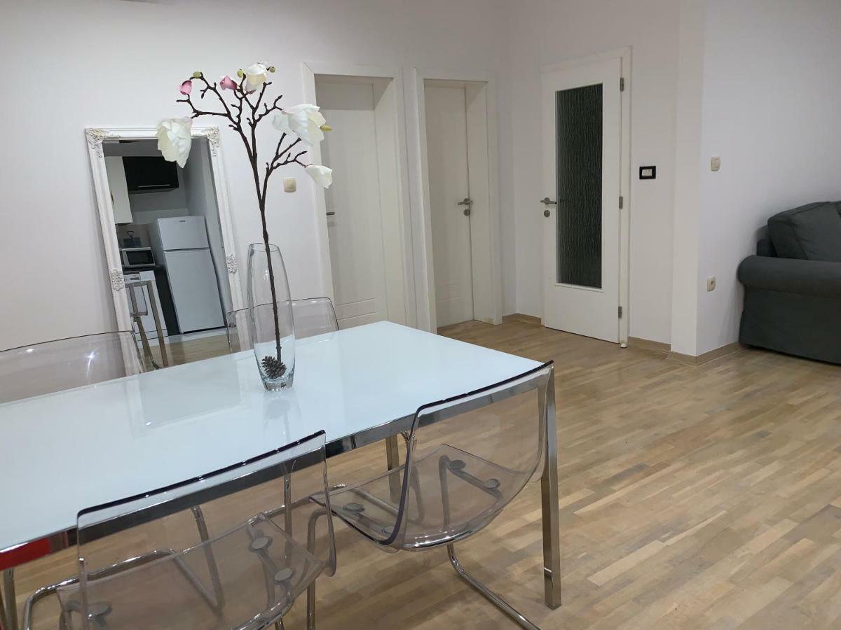 Apartments Lux Pag Pag Town Zewnętrze zdjęcie